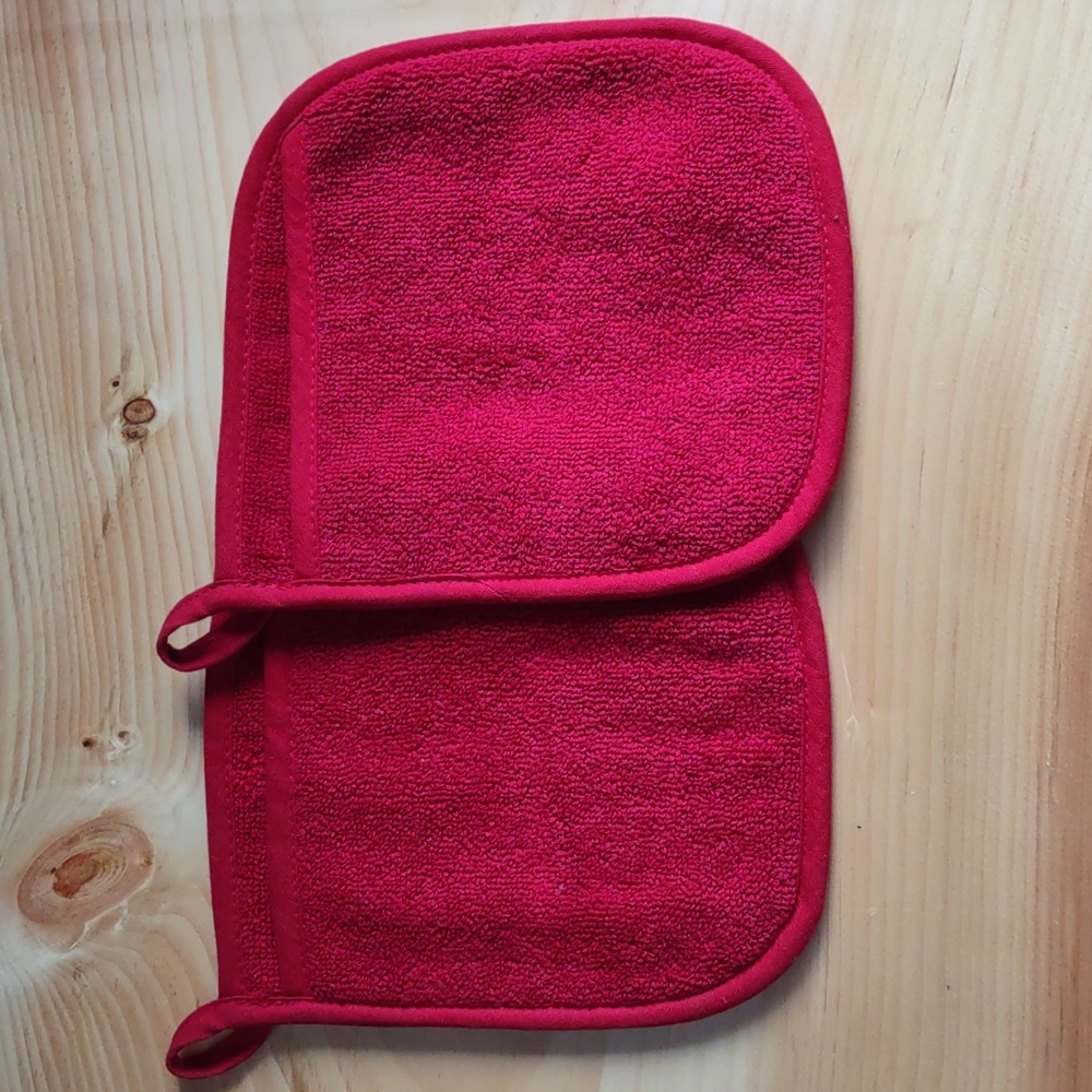 Red Kitchen Pot Holders